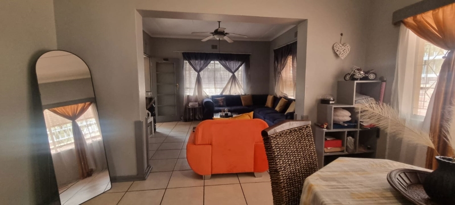 4 Bedroom Property for Sale in Beaconsfield Northern Cape